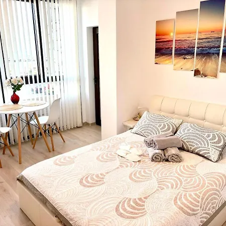 Apartman Beachfront Marina Dinevi *